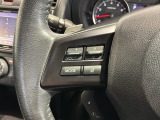 ステアリングにオーディオ操作スイッチが付いています。オーディオ画面に直接タッチしなくても操作が出来ますので、運転に集中できます。