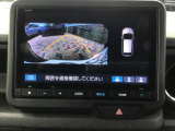 バックモニター付ですのでバックの時も安心です。