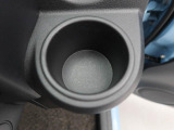 愛知ダイハツのお店では、ダイハツ車を知り尽くしたプロフェッショナルなサービススタッフが、専用の診断機器を使って各システムを点検しております。