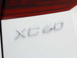 XC60エンブレム