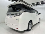 沢山乗れるのがこの車の魅力!2台で移動しないと・・・なんて時もこの車なら1台で!大活躍です♪