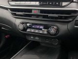 オートエアコンで快適な車内温度を演出してくれます!