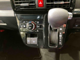 納車前にはプロのメカニックが、各部の点検を行います。ディーラーにしか出来ない品質、そしてサービスできっと満足していただけると思います!