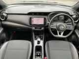 ドライバーのかたと助手席のかたが座るシートです。実際お座りいただくのが、Iいと思います。お気軽にご来店ください!