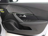 フロント運転席ドアトリム