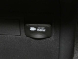 災害時にも安心。家庭用電化製品が使用できるAC100V、1500Wのコンセント付きです。