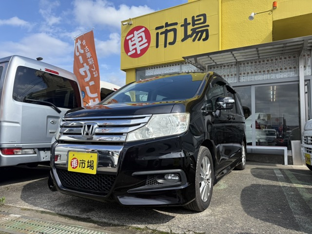 ステップワゴン 2.0 スパーダ S 社外メモリーナビ 両側パワースライドドア