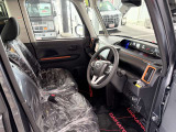 自家用自動車のみならず事業用の商用車も取り扱っておりますので何なりとお申し付け下さい!