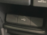 USB充電口を搭載しています!携帯電話の充電などに便利です!