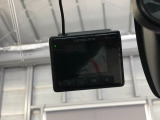 【前方ドライブレコーダー】前方にドラレコがついています!何かあった時の為に、ほとんどの方がつけられています!