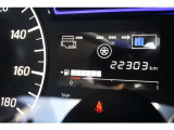 視認性の良い見やすいメーターです!走行22303キロ。
