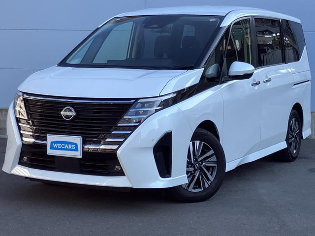 セレナ1.4 e-POWER ハイウェイスターV