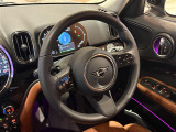 ◆LIBERALAは、輸入車選びの新たなスタイルを提案するインポート・セレクト・ブランドです。オーナー様となる方がクルマから直接感じる感性を第一にした、最良の一台との出会いをコーディネートいたします。