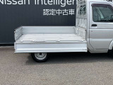 右片側開いた状態です。
