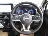 運転が楽しくなる明るく開放的な運転席まわりです。プロパイロットで高速など運転支援で疲れを軽減してくれます!