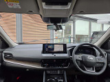 運転席周りの視界もよくハンドルも軽い取り回しなのですごく運転がしやすい車です。