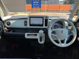 当店は中古車のプロ集団です。何かお困りのことなどございましたら、いつでもご来店ください!丁寧・親切をモットーにお客様を大切に致します!!