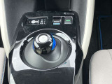 パソコンのマウスのような電制シフト、手首を軽く動かすだけで操作できる、まったく新しい操作感です。