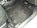 高品質カークリーニング 外装・内装、岐阜トヨペットの専門スタッフがシートもカーペットも綺麗に洗浄済み!プロの仕上げを是非ご確認ください。