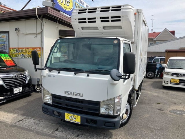エルフ 冷蔵冷凍車 4WD 5速マニュアル 3.0ディーゼルターボ