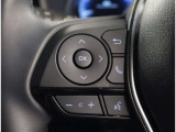 ハンドルから手を放さずに操作出来ますので、安全運転にもつながりますね