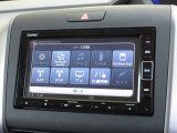 ナビゲーションは純正メモリーナビ(VXM-224VFi)を装着しております。AM、FM、CD、DVD再生、Bluetooth、音楽録音再生、フルセグTVがご使用いただけます。