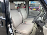 運転席シート