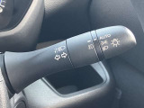 【オートライト】 連続したトンネルや、ライトの消し忘れ防止等、本当に便利機能です!オートのまま、まったくライト操作をしなくていいですよ。