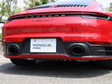 重厚な迫力あるダイナミックなスポーツカーサウンドを響かせるスポーツエグゾーストシステム