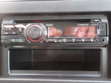 1DINオーディオ搭載。ご納車のその日からお気に入りの音楽でドライブをお楽しみいただけます。