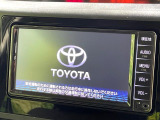 【純正ナビ】人気の純正ナビを装備。オーディオ機能も充実しており、Bluetooth接続すればお持ちのスマホやMP3プレイヤーの音楽を再生可能!毎日の運転がさらに楽しくなります!!