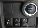 スマートアシストを搭載したサポカーS車です。