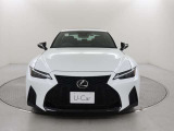 1年間走行距離無制限の中古車保証が付帯されます。