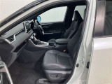 お車のご購入や整備・修理代のお支払にはトヨタのクレジットカード『TS CUBICカード』がお勧め。お買物の際にカードでお支払頂くとポイントが貯まり、トヨタのお店でカードご利用後ポイント還元ができます