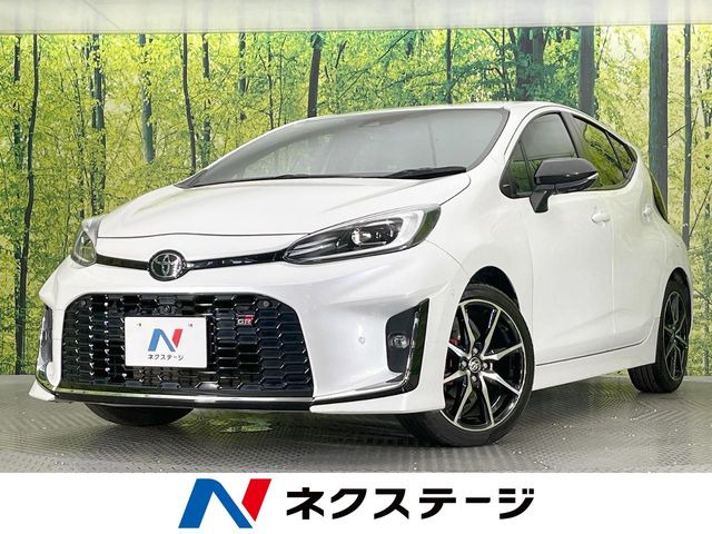 トヨタ アクア 