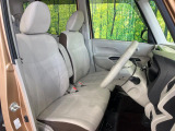 運転席シート廻りは使用感も少なく、良好な状態となっています。丁寧に使われていたことがよくわかりますね。