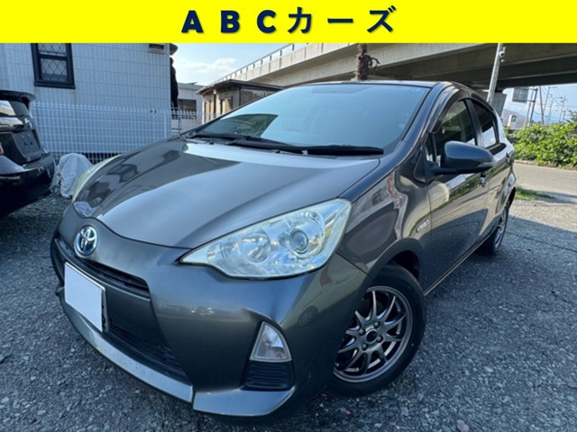 トヨタ アクア 