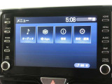 ディスプレイオーディオを装備。スマホとクルマをつなぐことで、これまでのナビに加えて、いろんなサービスが楽しめます