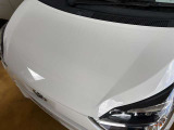 ボンネットの画像です。車両状態など手軽にご確認いただけるオンライン相談もございます!ぜひご利用くださいませ♪