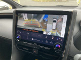 バックカメラも搭載しており、狭い駐車スペースでも安心です。