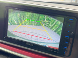 【バックカメラ】駐車時に後方がリアルタイム映像で確認できます。大型商業施設や立体駐車場での駐車時や、夜間のバック時に大活躍!運転スキルに関わらず、今や必須となった装備のひとつです!