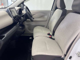 【車内ルームクリーニング済】専門スタッフにより車内はきれいにルームクリーニングを行っております。