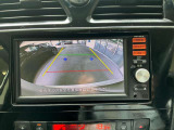 『バックモニター』はスムーズな駐車と安全確認をサポートします。