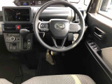 運転中も見やすいメーター。