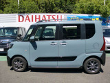 人気のレイクブルー色