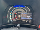 【スピードメーター】メーターがシンプルで見やすく運転しやすいですね!