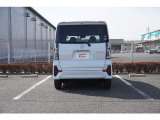 ディーラーの車が高いというイメージをお持ちのお客様、必見ですよ!諸費用が明確で安いので、是非、総額でご検討ください!