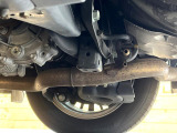 お車を安心してお乗りいただく為には、足回りの定期点検が欠かせません。サービスサポート(有償保証)では無料点検もご提供しており、安心のカーライフをお過ごしいただけるサポート体制が整っています。