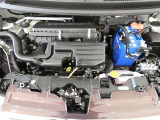 【エンジンルーム】・・・内外装だけでなくこちらもクリーニング済み。 納車までにもう1度しっかり点検いたしますので、安心してお乗りいただけると思います。