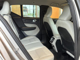 ◆LIBERALAは、輸入車選びの新たなスタイルを提案するインポート・セレクト・ブランドです。オーナー様となる方がクルマから直接感じる感性を第一にした、最良の一台との出会いをコーディネートいたします。